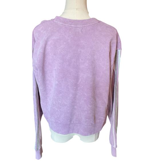 Bloom & Pop Purple Cropped Sweatshirt. NWT. Size Medium. - Picture 3 of 8